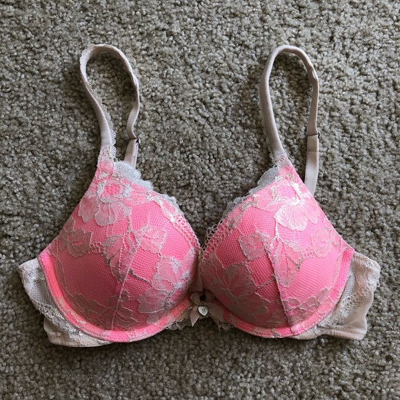 VS Push-up Bras 32C - Picture 6 of 7
